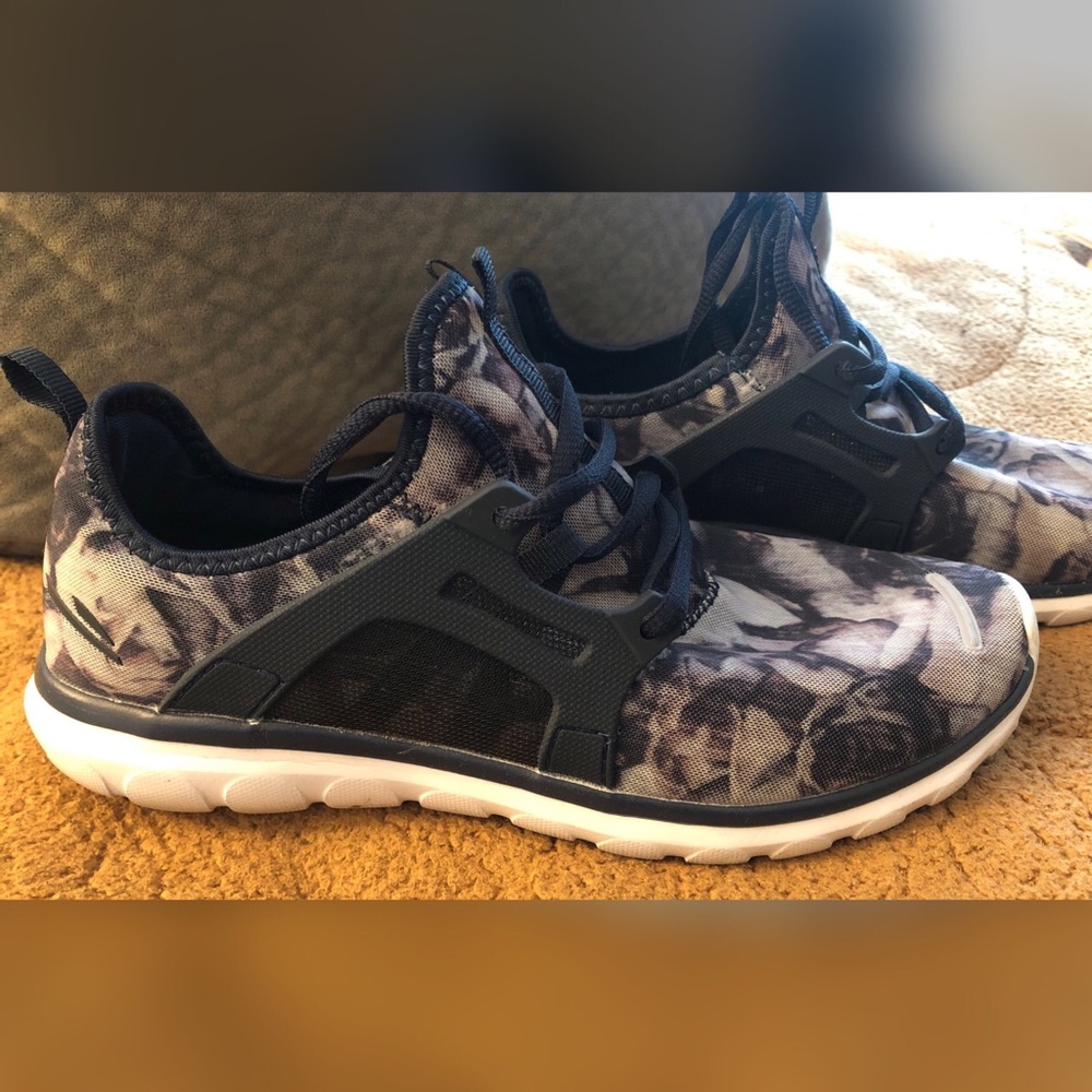 Cushion Fit Active Shoes